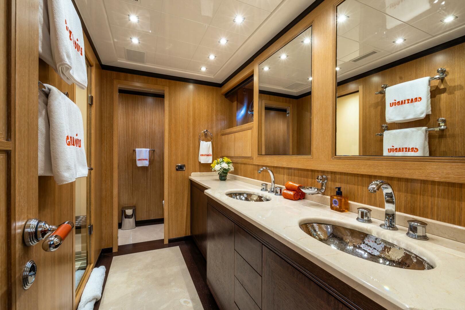 2008 Overmarine Mangusta 108 - Image 20