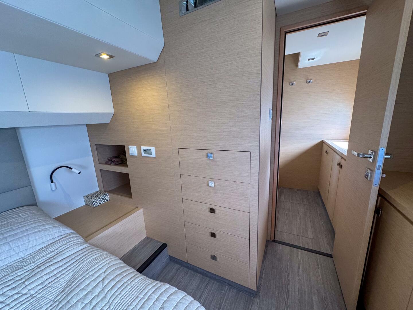 2021 Fountaine Pajot MY44 - Image 40