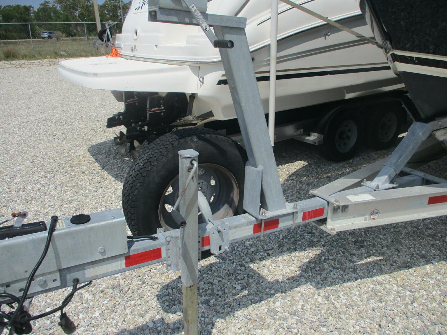 2006 Pursuit - Image 20