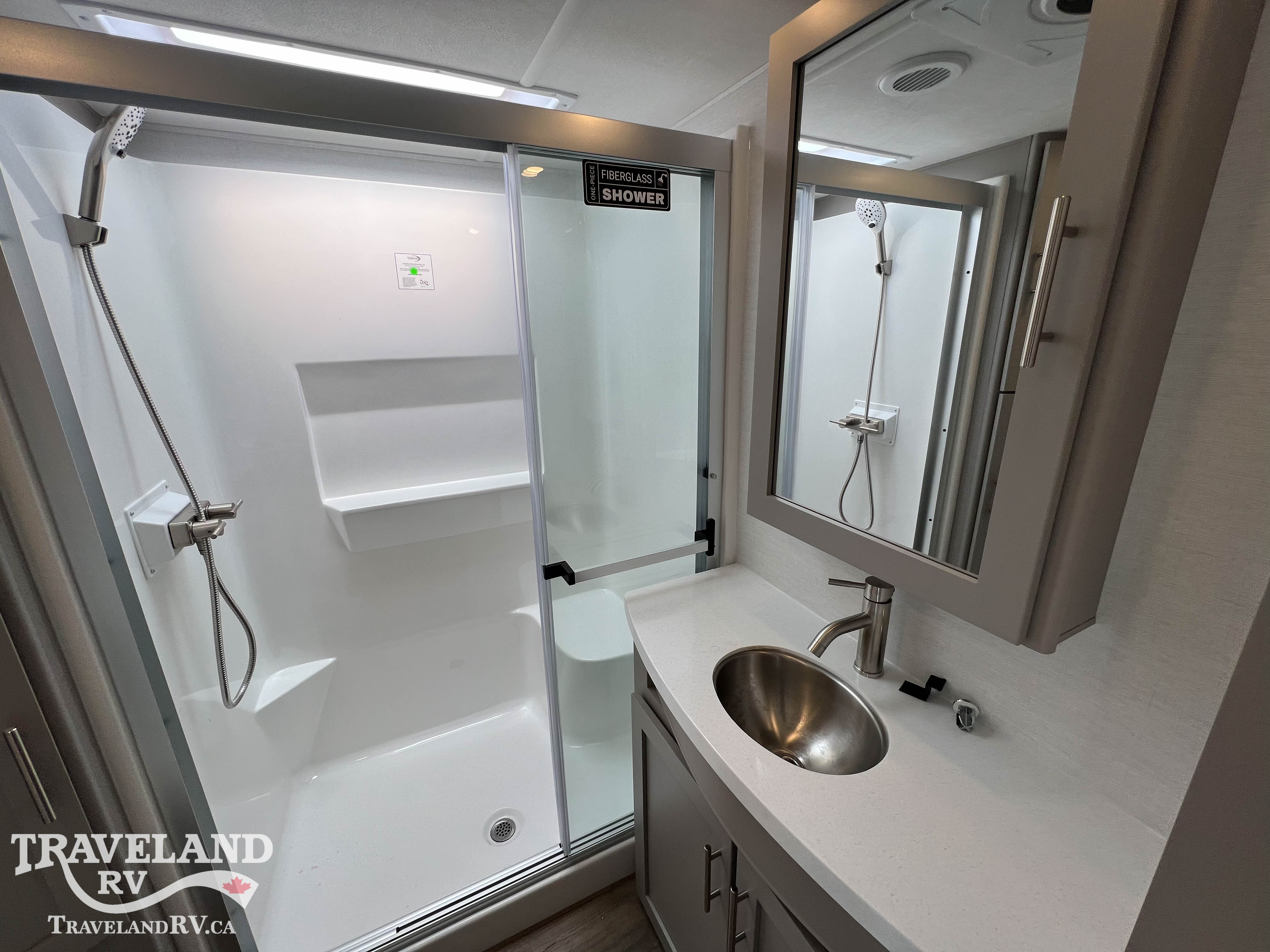 2026 Alliance RV AVENUE 35RKS - Image 18