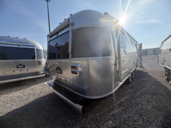 2026 AIRSTREAM INTERNATIONAL 30RBT - Image 17