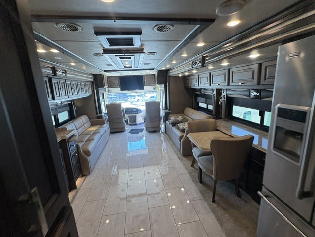 2018 TIFFIN PHAETON 36GH - Image 6