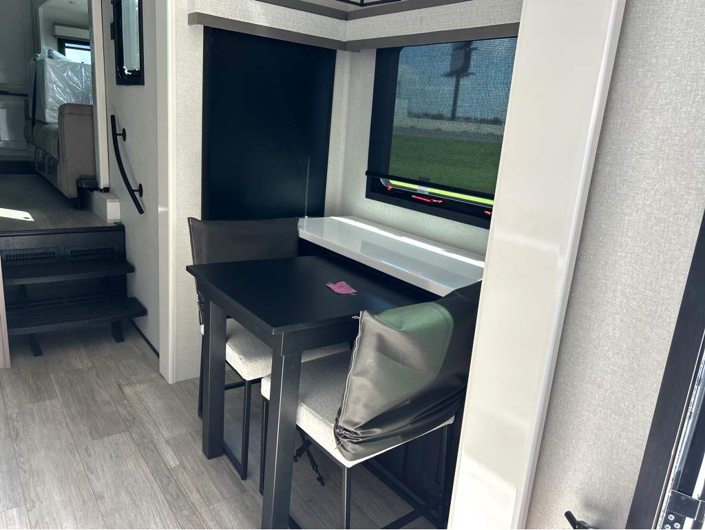 2026 JAYCO PINNACLE 39FLOK - Image 9