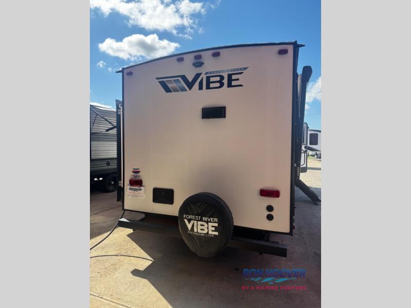 2021 FOREST RIVER VIBE 27RK - Image 6