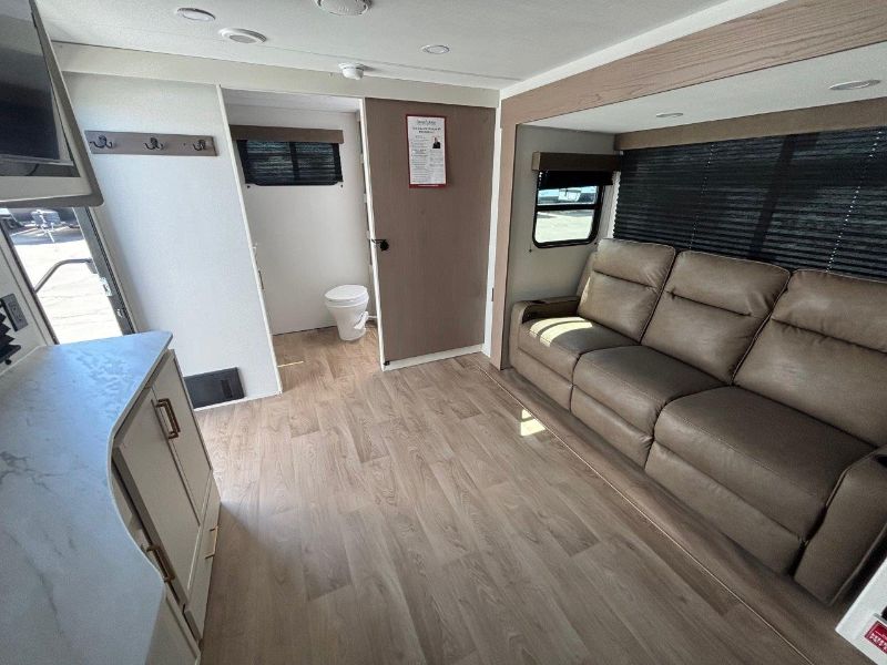 2026 Grand Design Transcend XPLOR 22RBX - Image 9