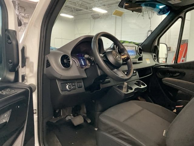 2025 Mercedes-Benz Sprinter Passenger Van Passenger 170 WB - Image 15