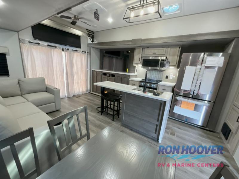 2026 COACHMEN 43CONDO - Image 17