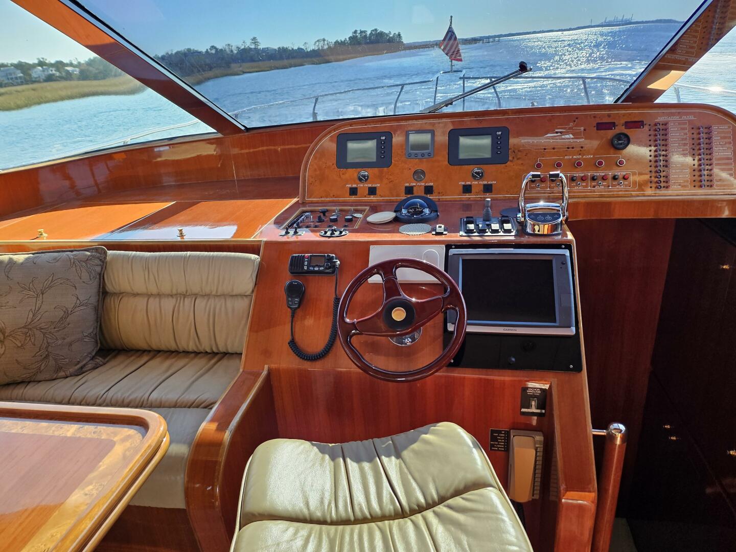 2003 Johnson Flybridge - Image 21