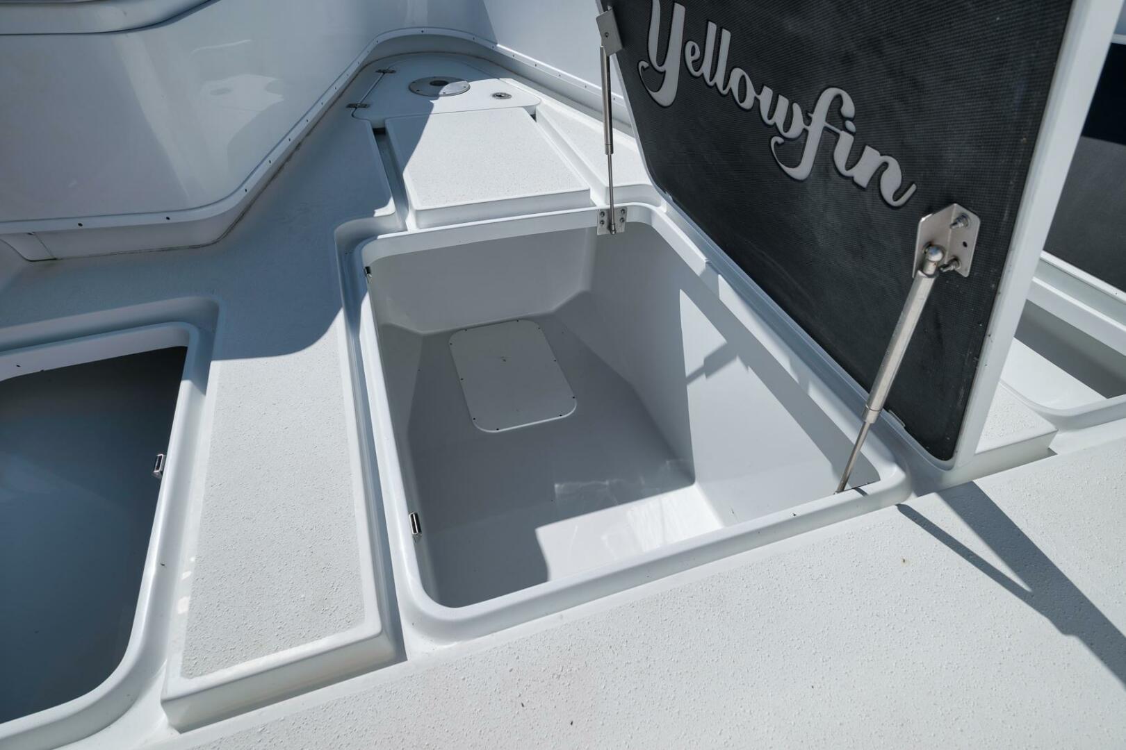 2023 Yellowfin 39' Offshore - Image 10