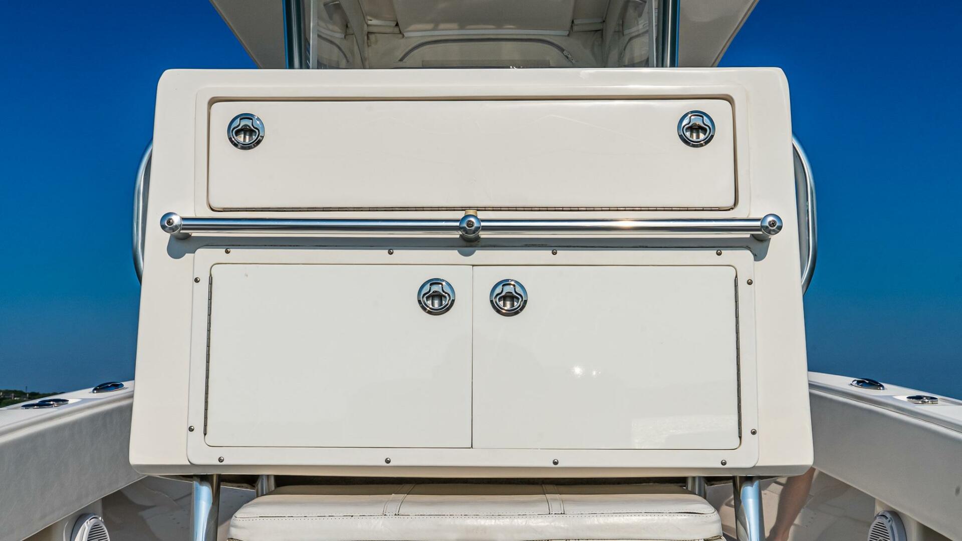 2016 Invincible 33 Open Fisherman Base - Image 13