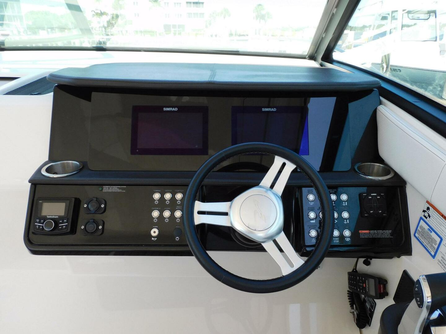 2018 Sea Ray Sundancer 320 - Image 23