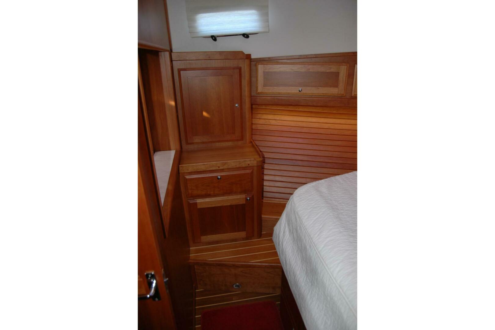 2019 Sabre 38 Salon Express - Image 106