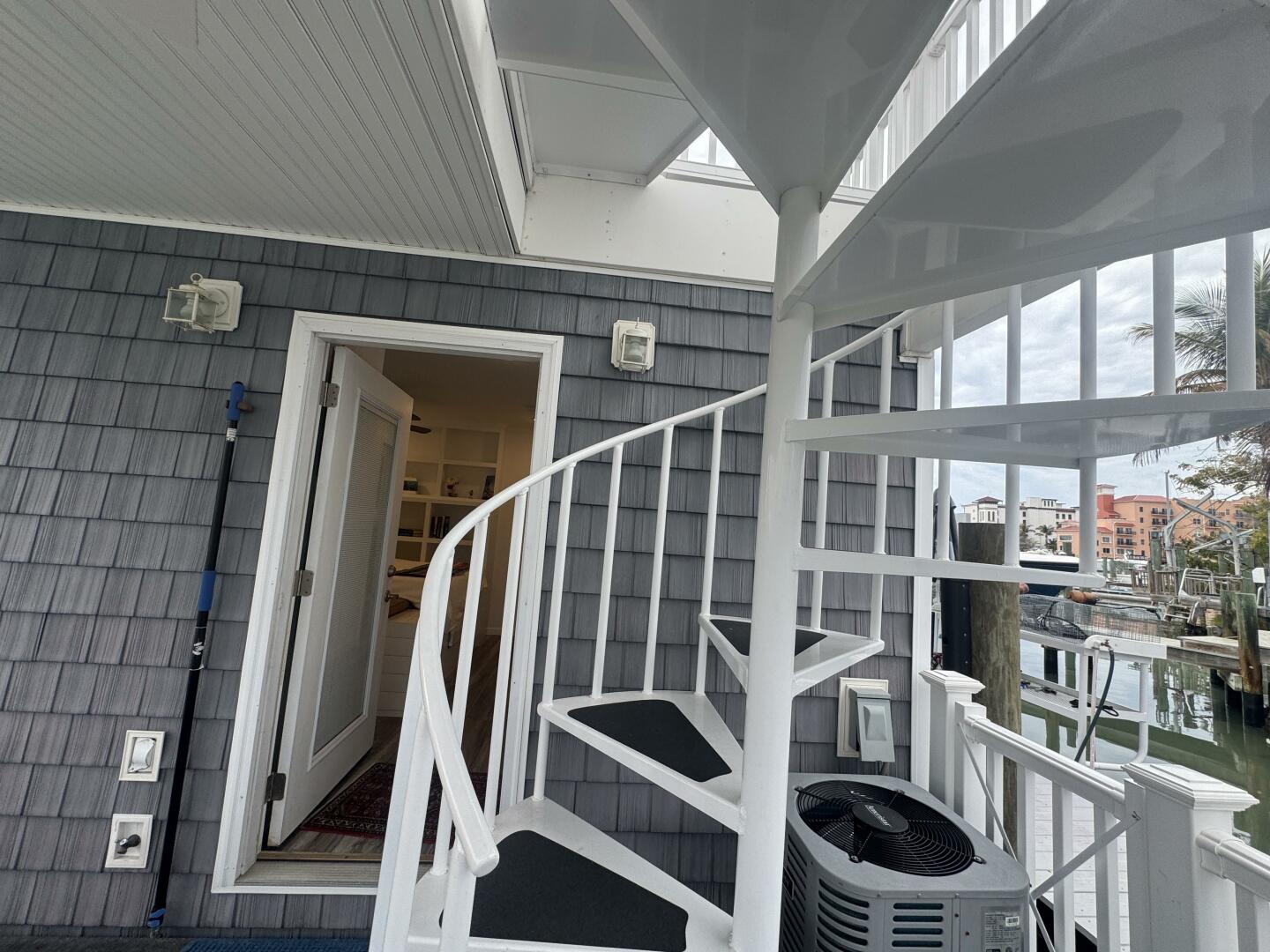 2019 Harbor Home Cozy Cottage 52' x 16' Tiny Boat - Image 51