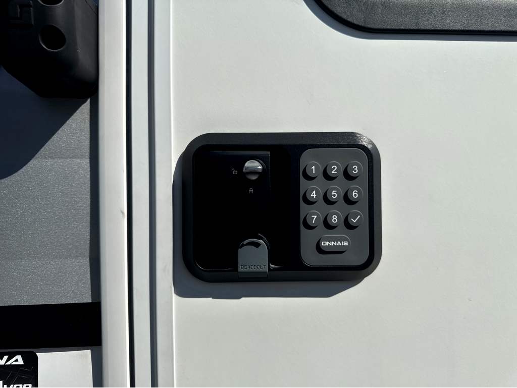 2025 VENTURE RV SIENNA 281VQB - Image 8