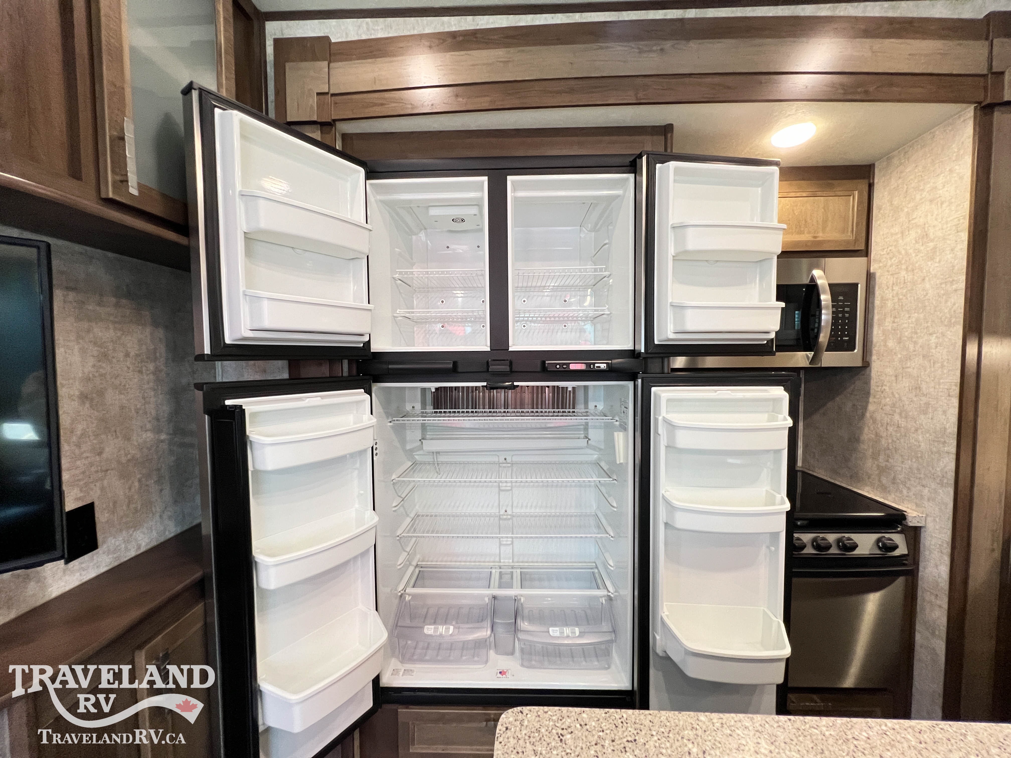 2019 Highland Ridge Highlander HF350H - Image 28