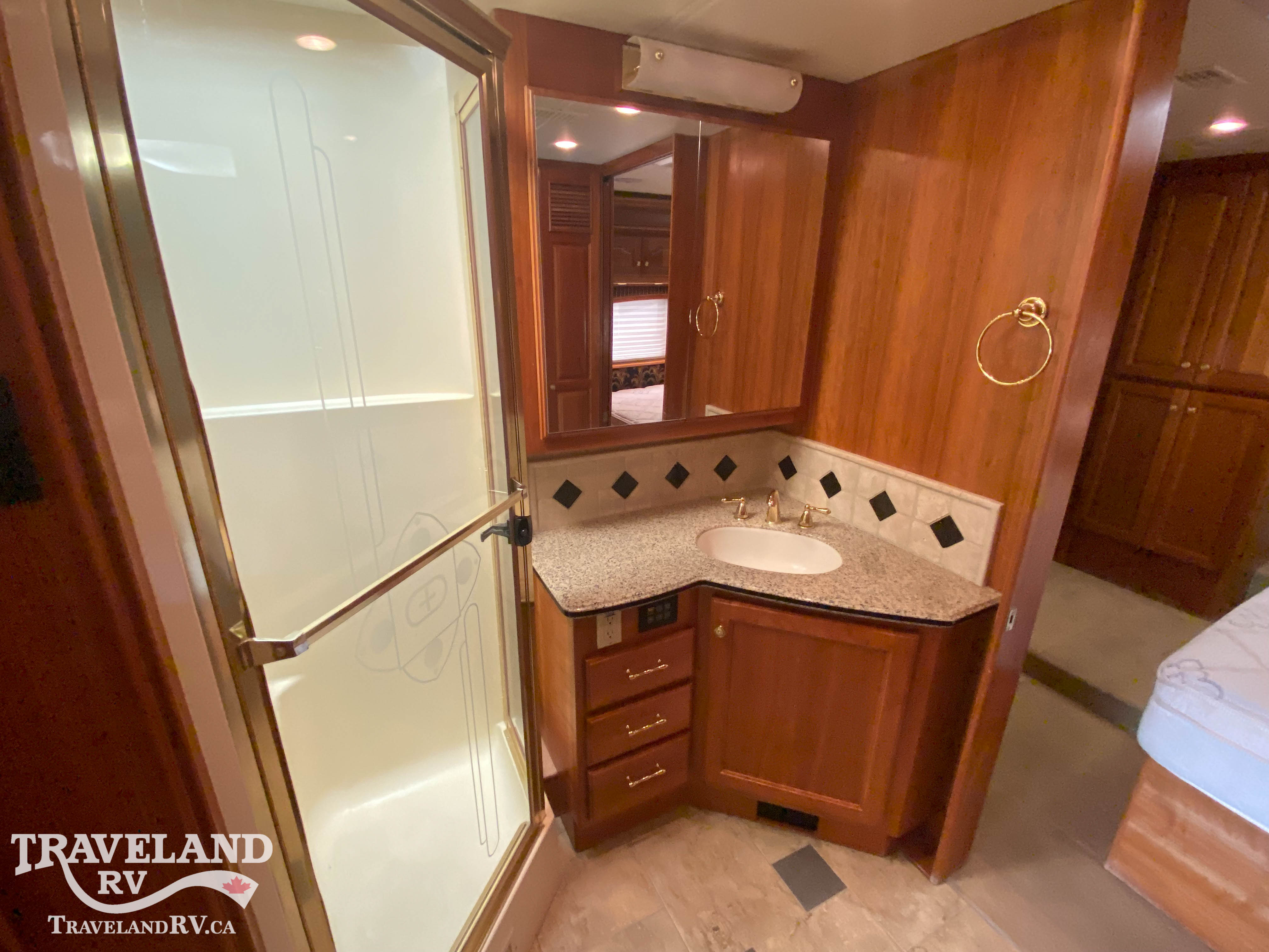 2007 COUNTRY COACH ALLURE 42 - Image 25