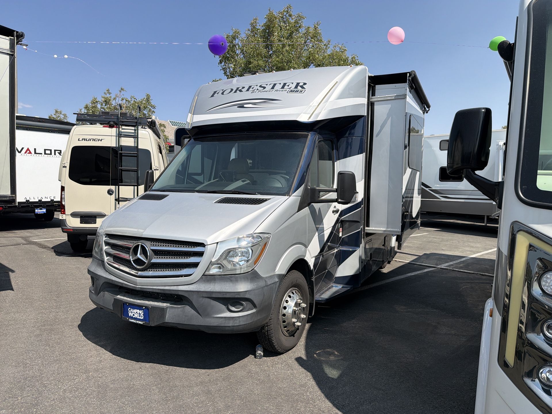 2018 Forest River Forester 2401R MBS - Image 4