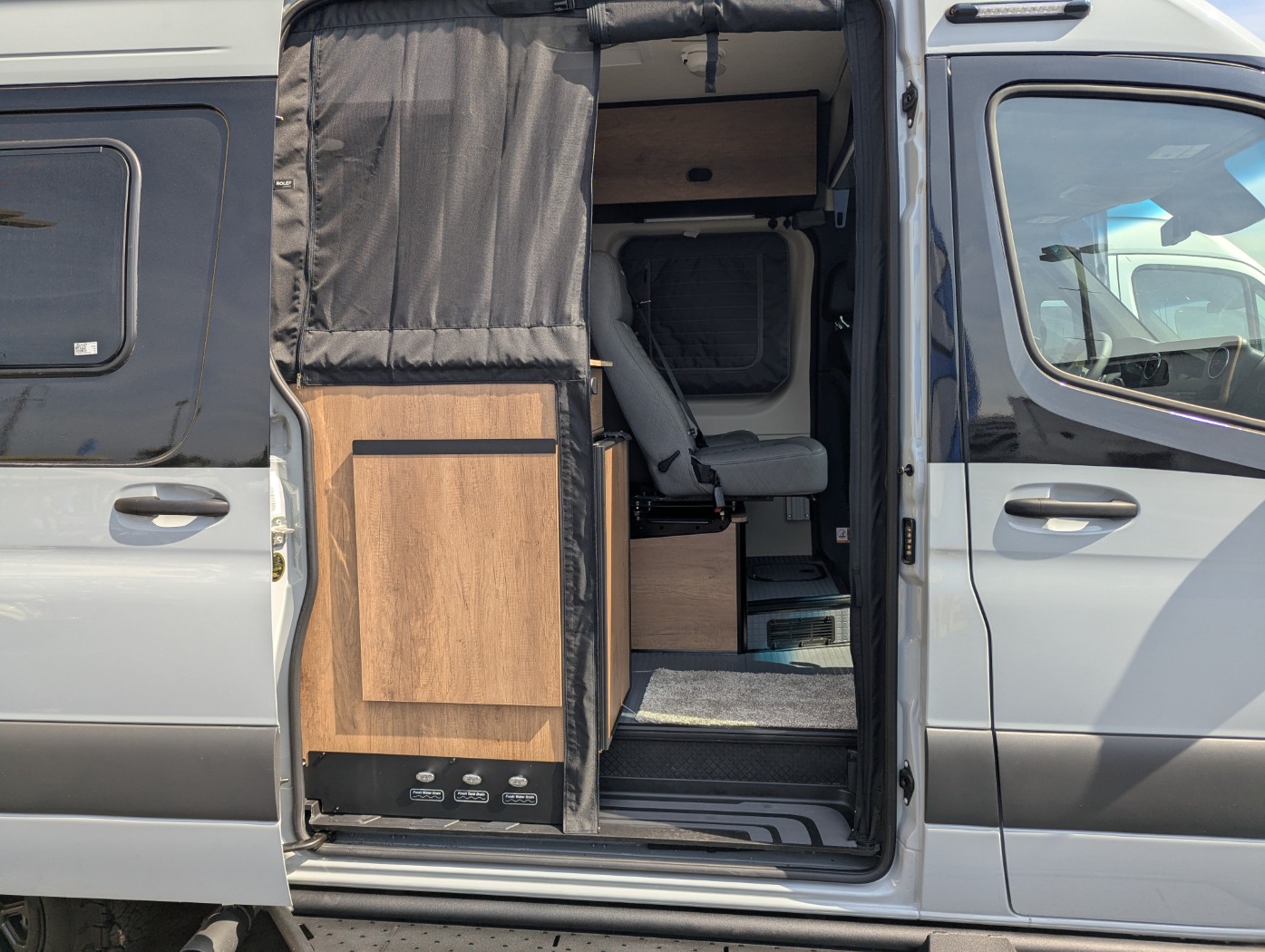 2026 Winnebago Revel 44E - Image 8