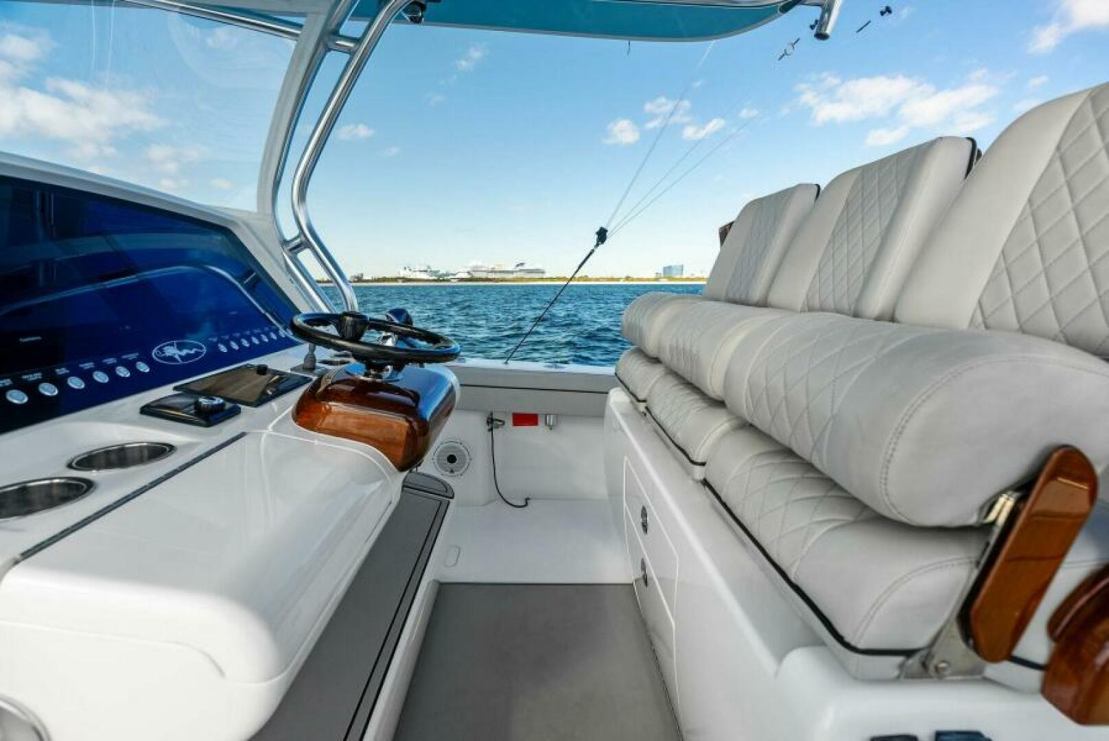 2021 Valhalla Boatworks V-37 - Image 2