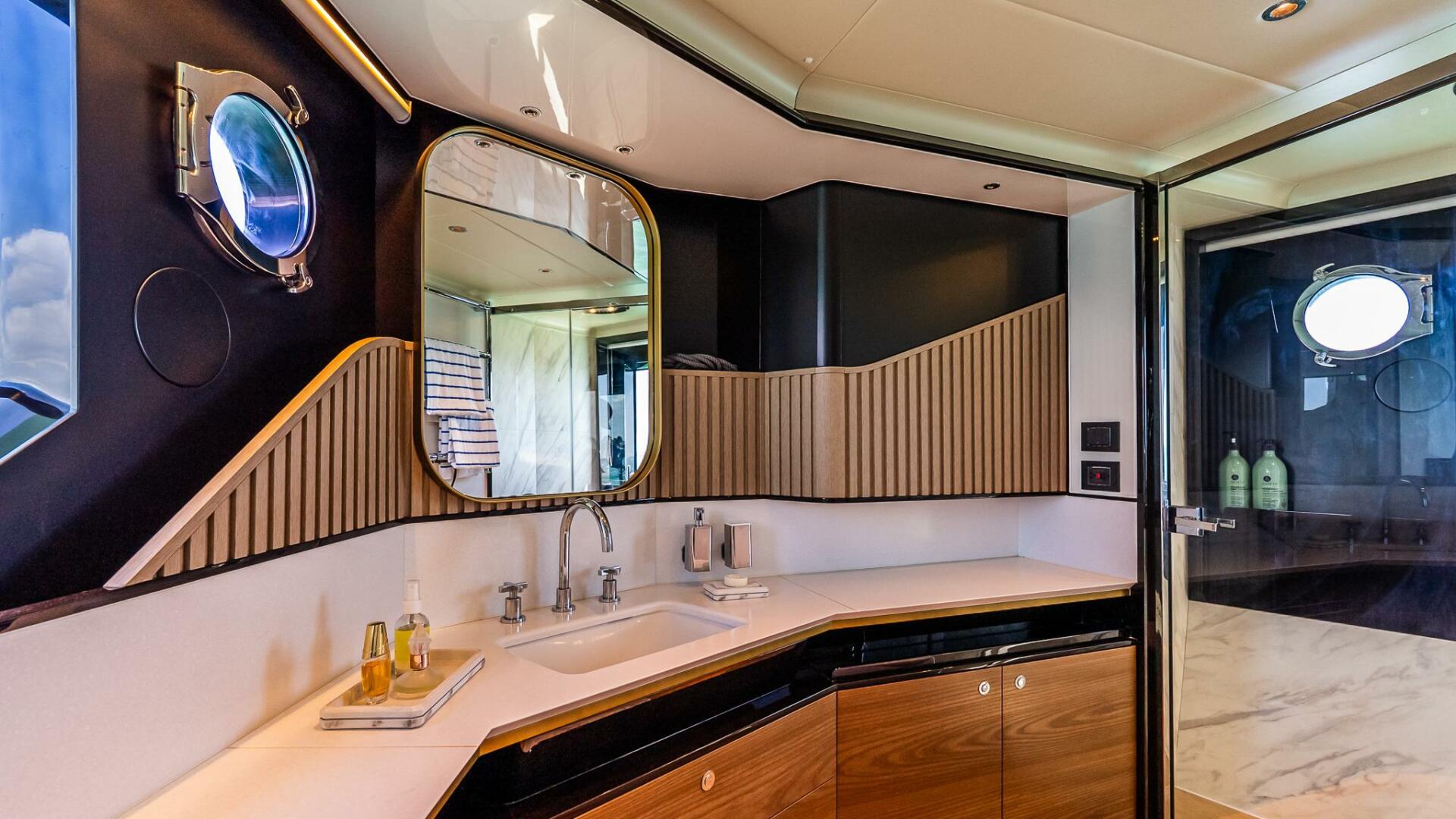 2022 Absolute Navetta 64 - Image 88