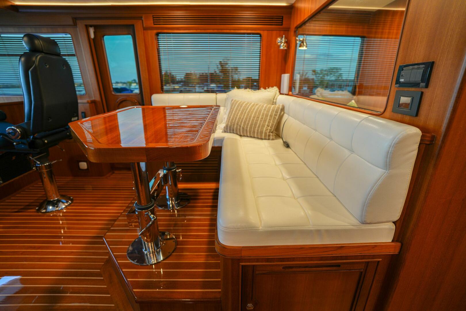 2025 Marlow Explorer 70E-CB - Image 43