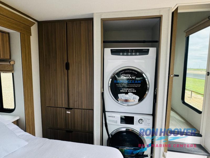 2025 FOREST RIVER 42FLDL - Image 17
