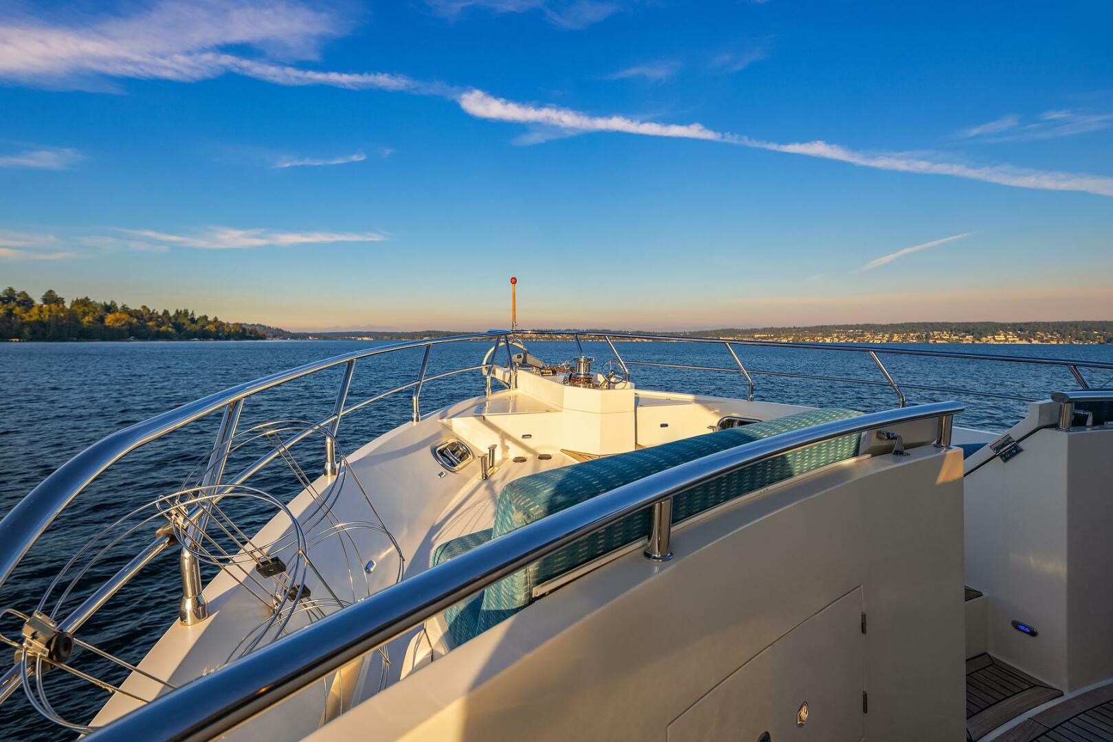 2014 Hampton 720 Skylounge LRC - Image 86