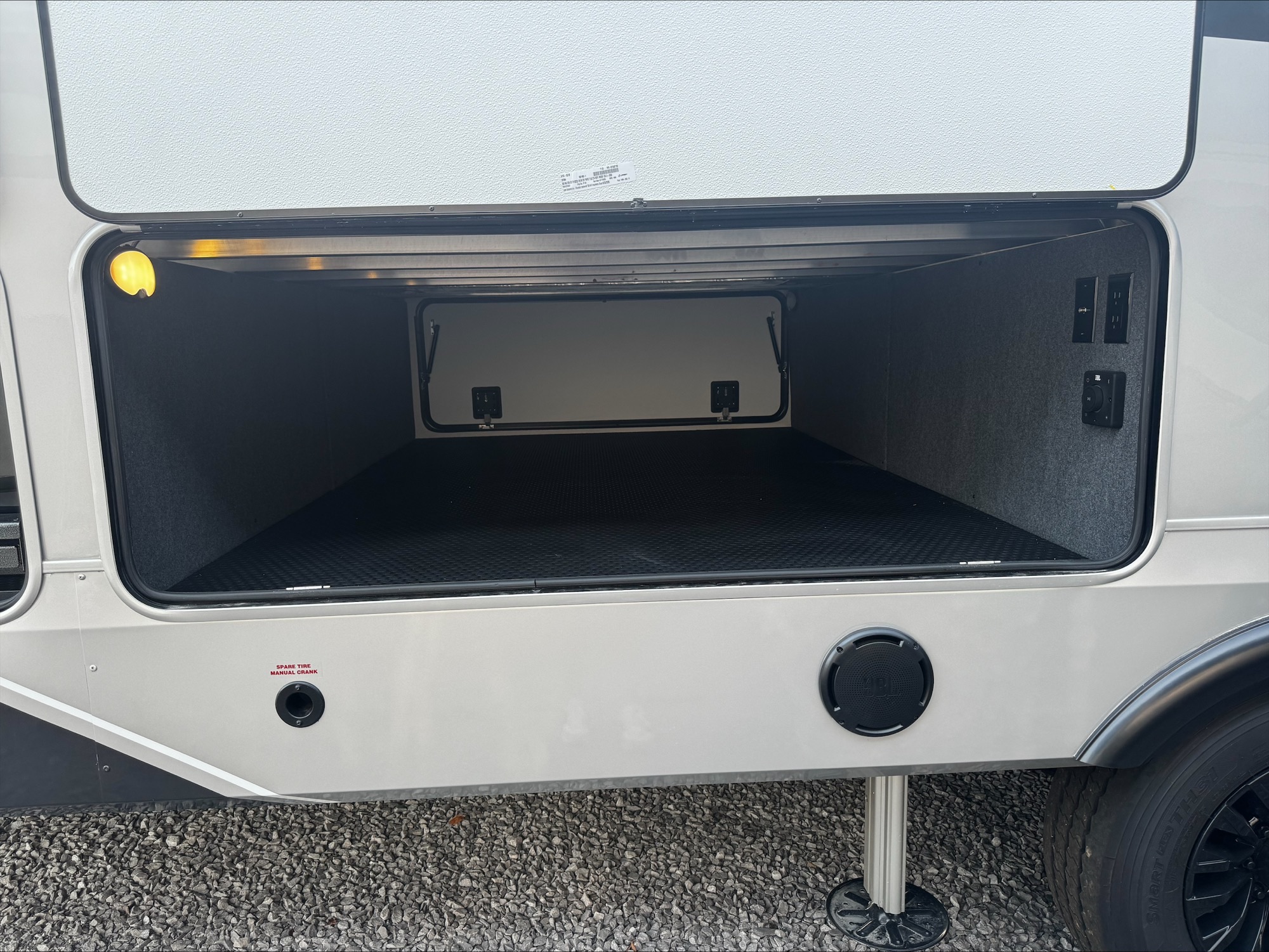 2027 JAYCO PINNACLE 39FLOK - Image 17