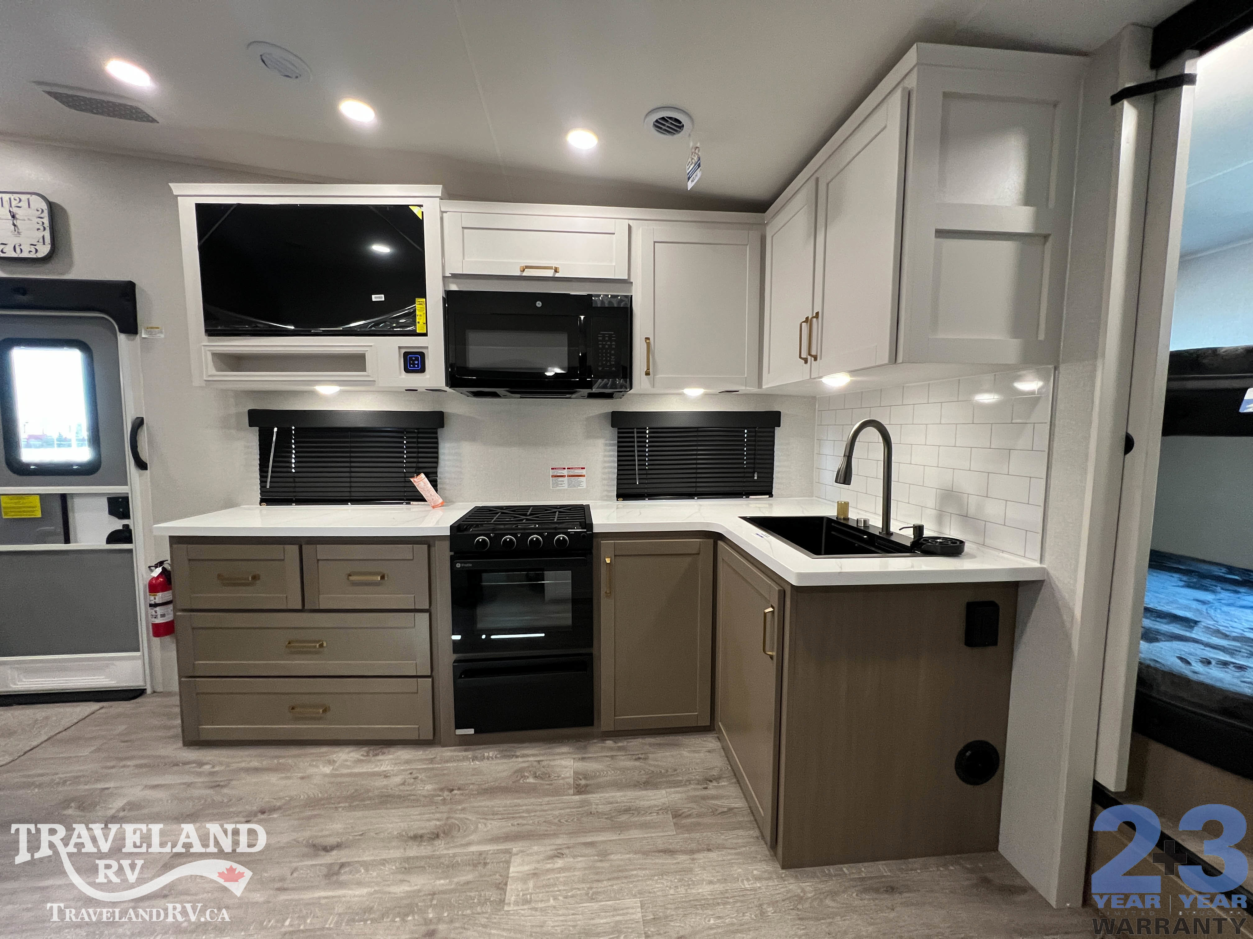 2026 Jayco Eagle HT 29DDB - Image 16
