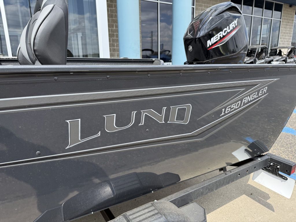 2026 Lund 1650 Angler SS - Image 4
