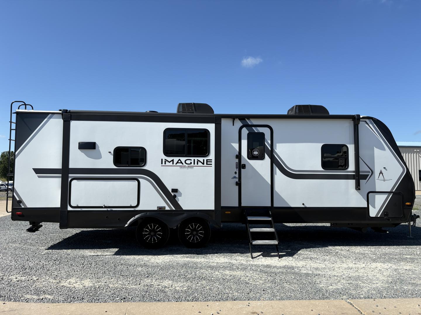 2026 Grand Design Imagine 2670MK - Image 2