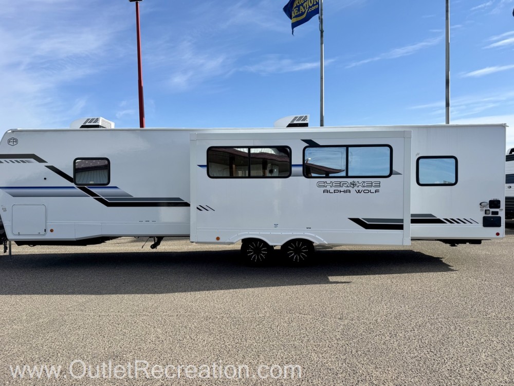 2026 Forest River Cherokee Alpha Wolf 29DCB - Image 5