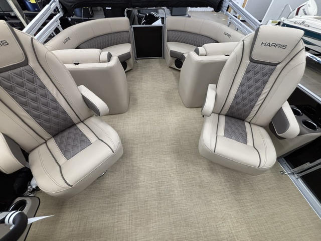 2026 HARRIS CRUISER 210 CWDH - Image 13
