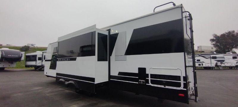 2026 Brinkley RV Model I 294 - Image 2