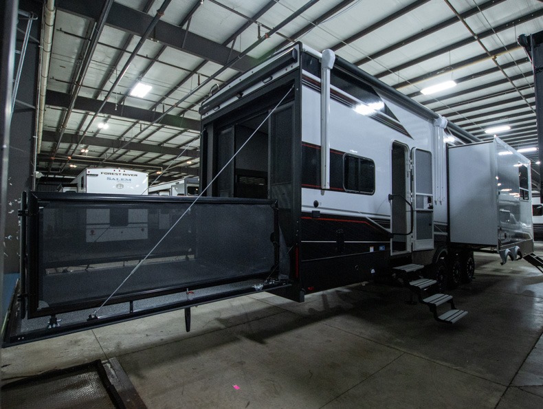 2026 Jayco Seismic 399 - Image 2
