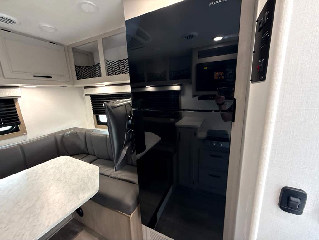 2027 JAYCO REDHAWK SE 20LF - Image 15