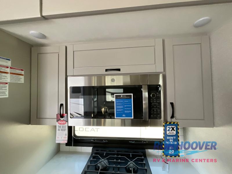 2026 JAYCO NORTHPOINT 382FLRB - Image 10