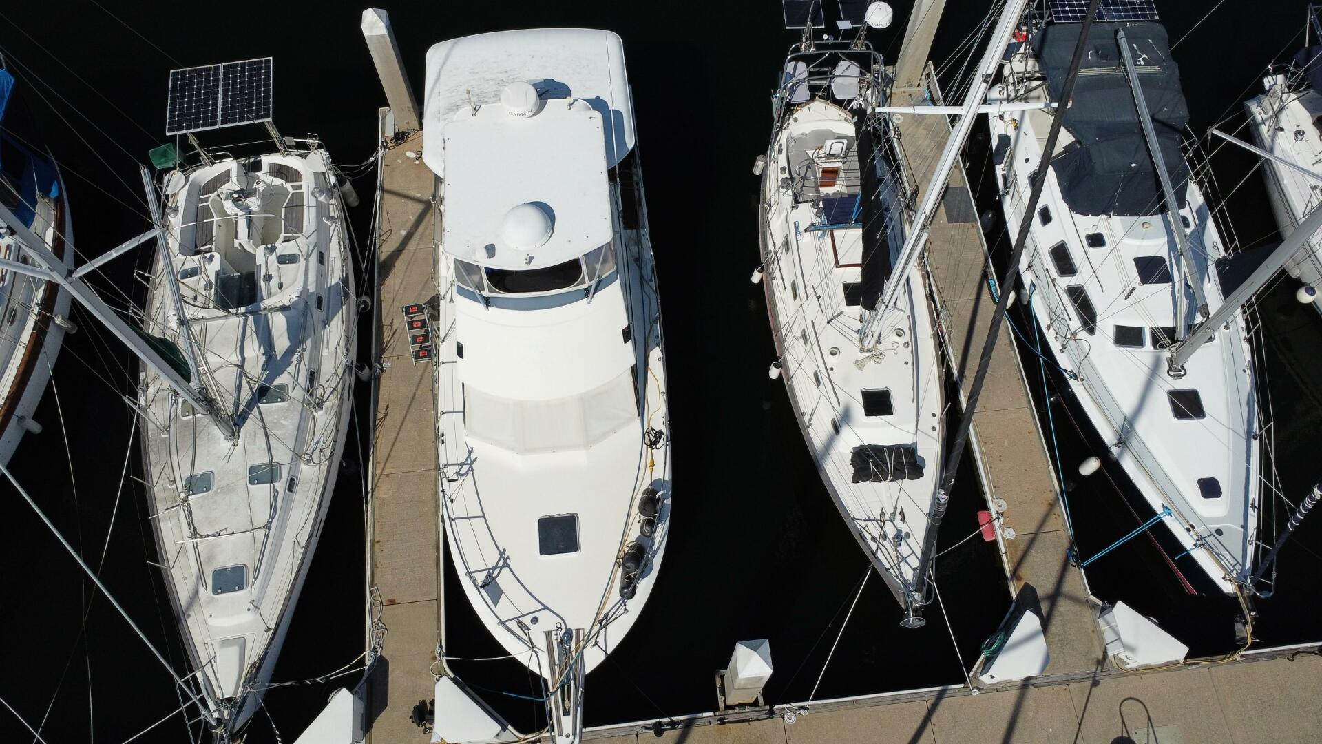 1994 Hatteras Double Cabin - Image 2