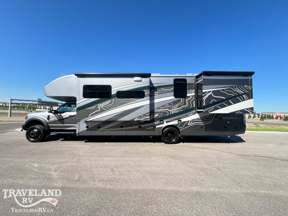 2023 Jayco Seneca XT 35L - Image 7