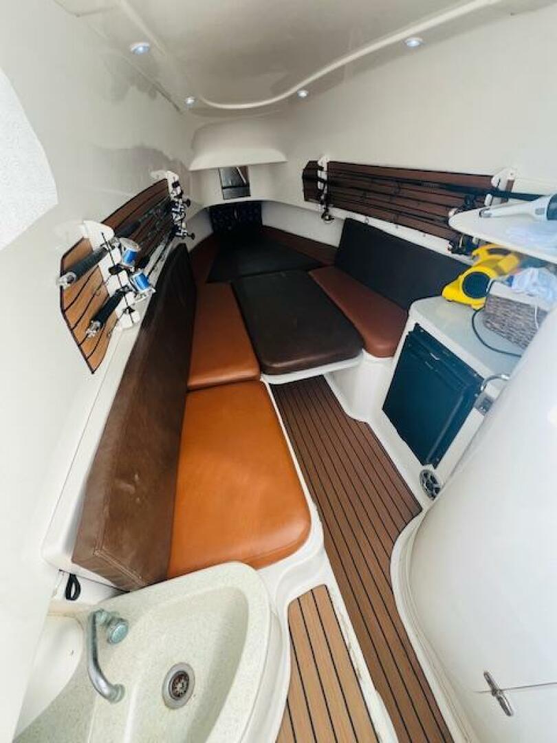 1999 Venture 34 Walkaround with Tower - Image 60
