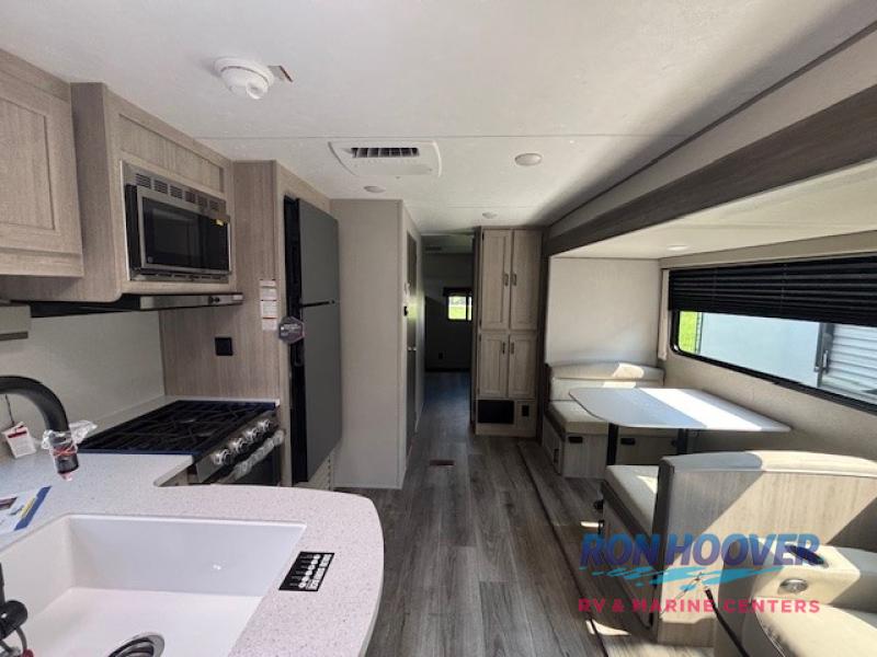 2026 COACHMEN CATALINA 343BHTSLE RHB - Image 10