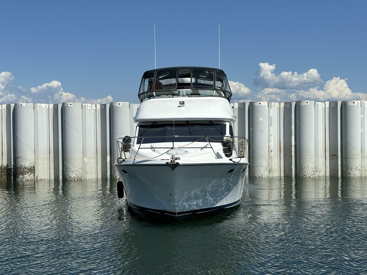 2000 Bayliner 3788 Command Bridge - Image 2