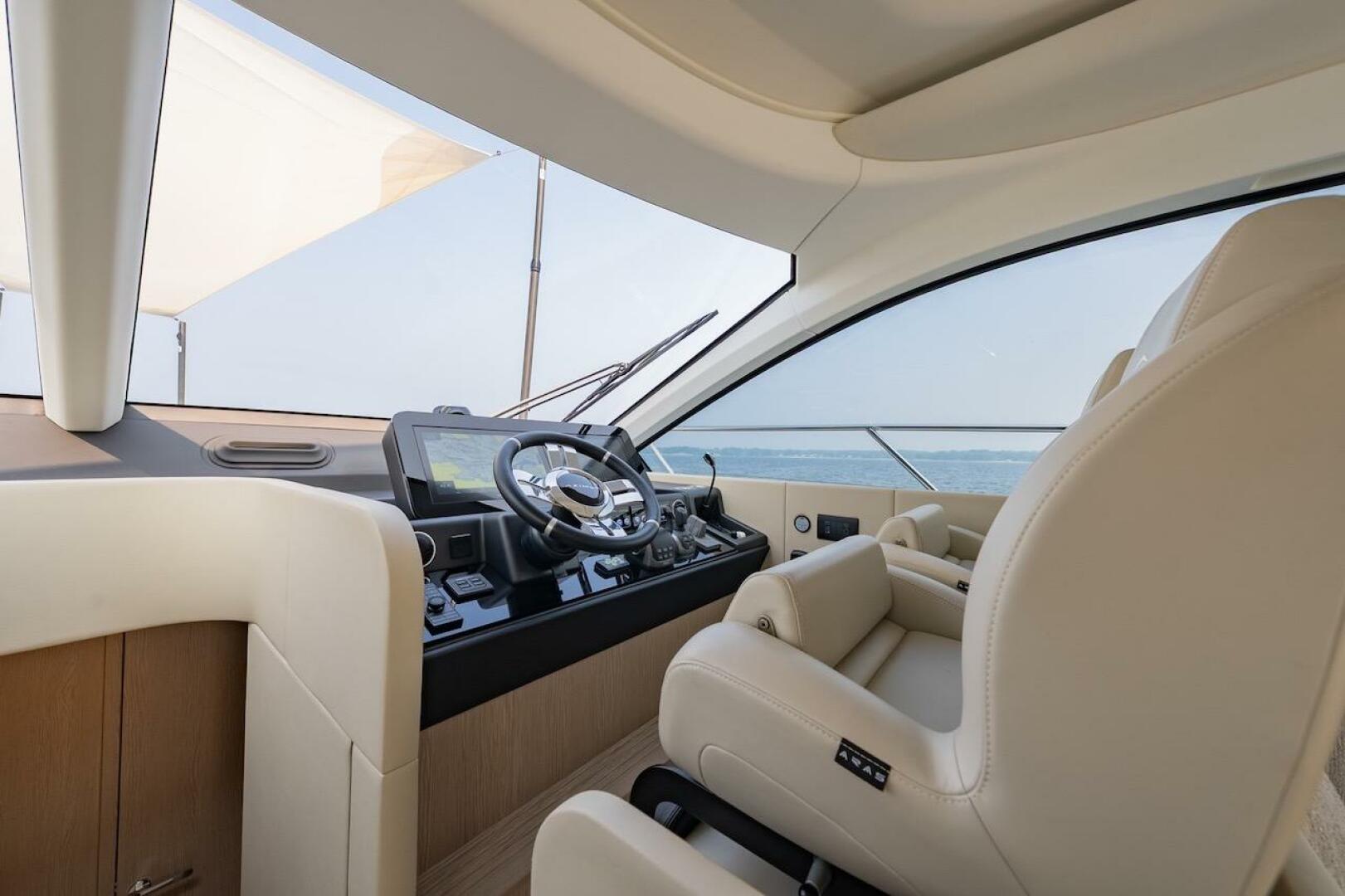 2023 Azimut Fly 53 - Image 32