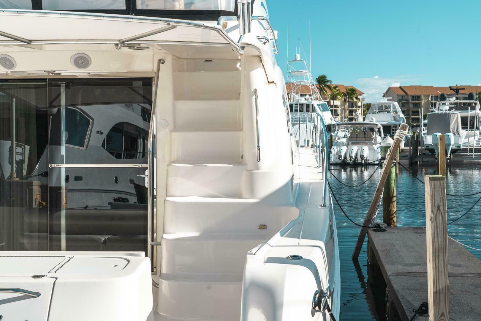 2008 Sea Ray 58 Sedan Bridge - Image 10