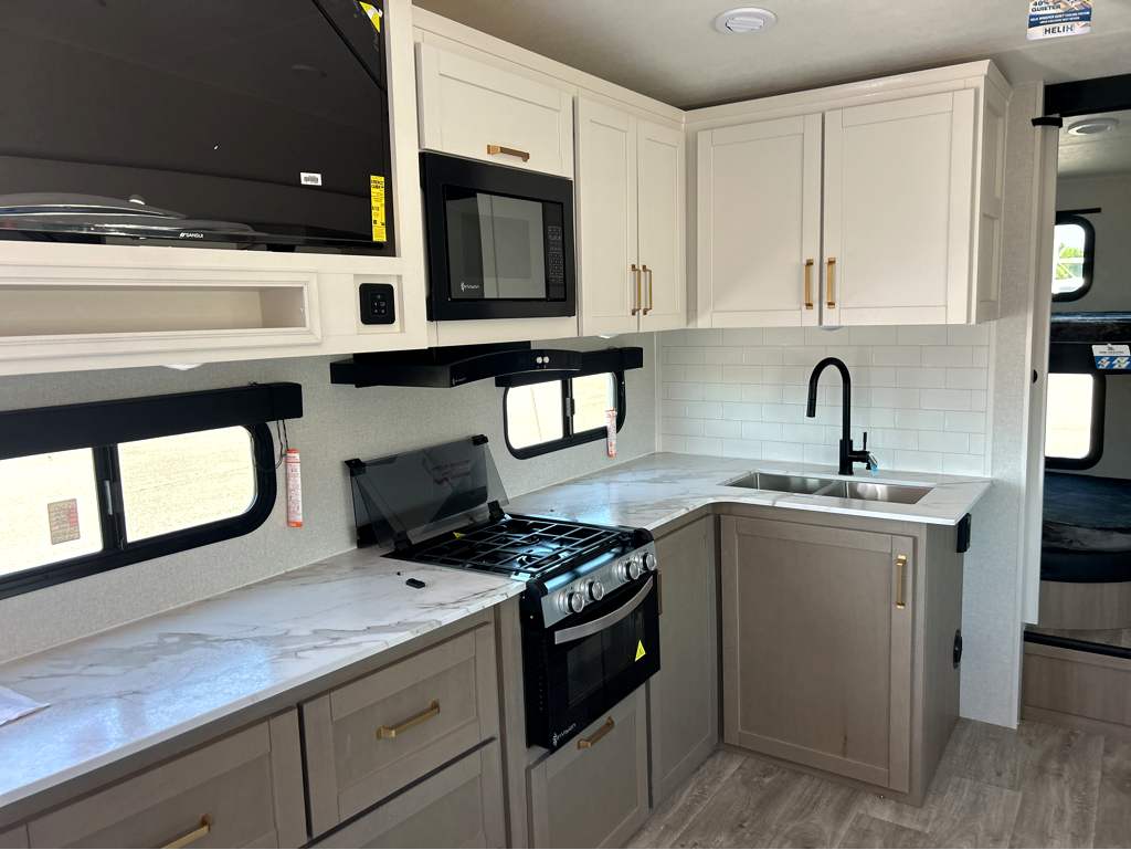 2026 JAYCO EAGLE 28BHU - Image 11