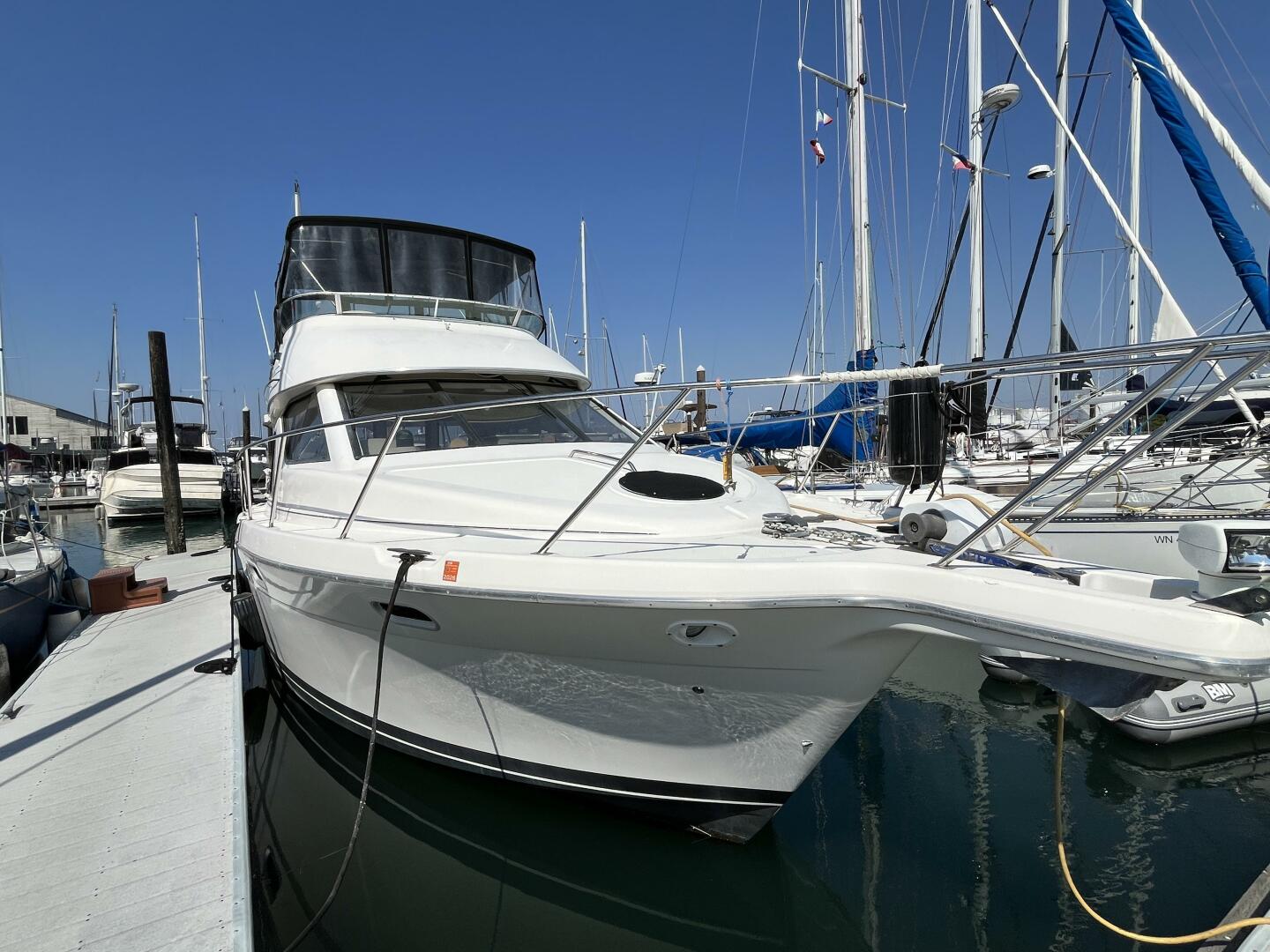 1996 Bayliner 3788 Command Bridge - Image 54