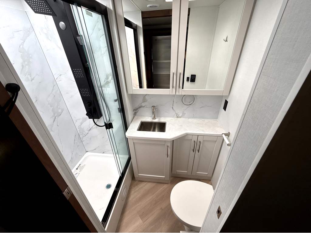 2026 ENTEGRA COACH ACCOLADE 37M - Image 27