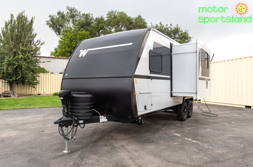 2027 Winnebago Micro Minnie 2200TBH - Image 7