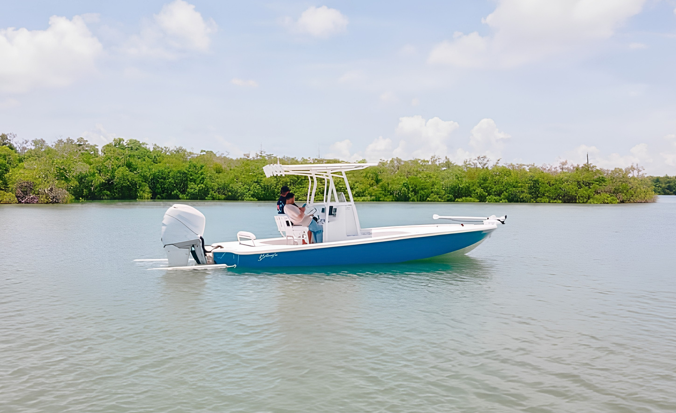 2013 YELLOWFIN 24 BAY - Image 2