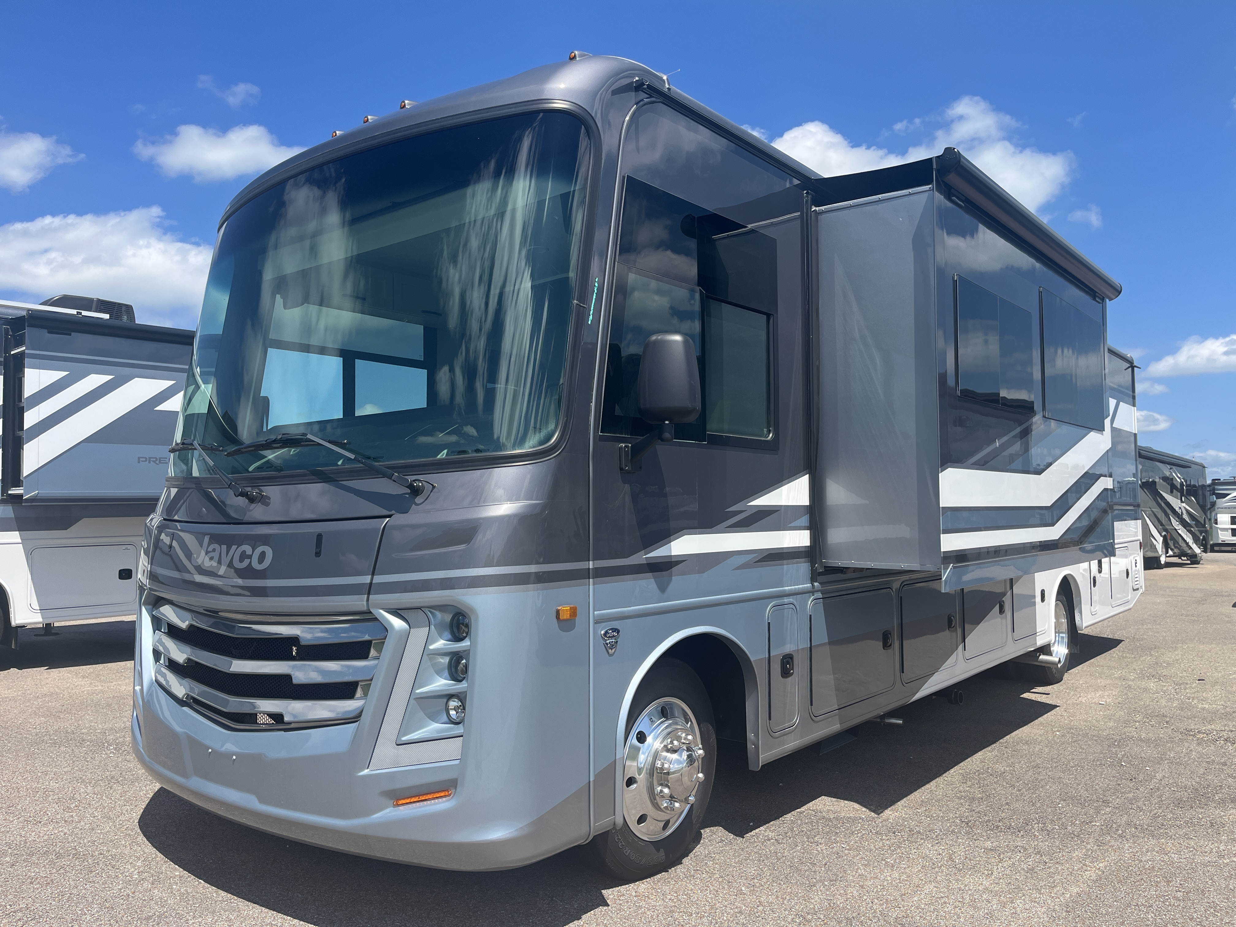 2026 JAYCO PRECEPT 34G - Image 2